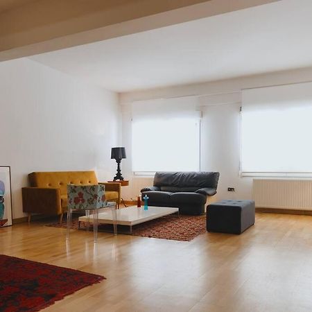 Cosy & Spacious Central Apartment Komotini Exterior photo